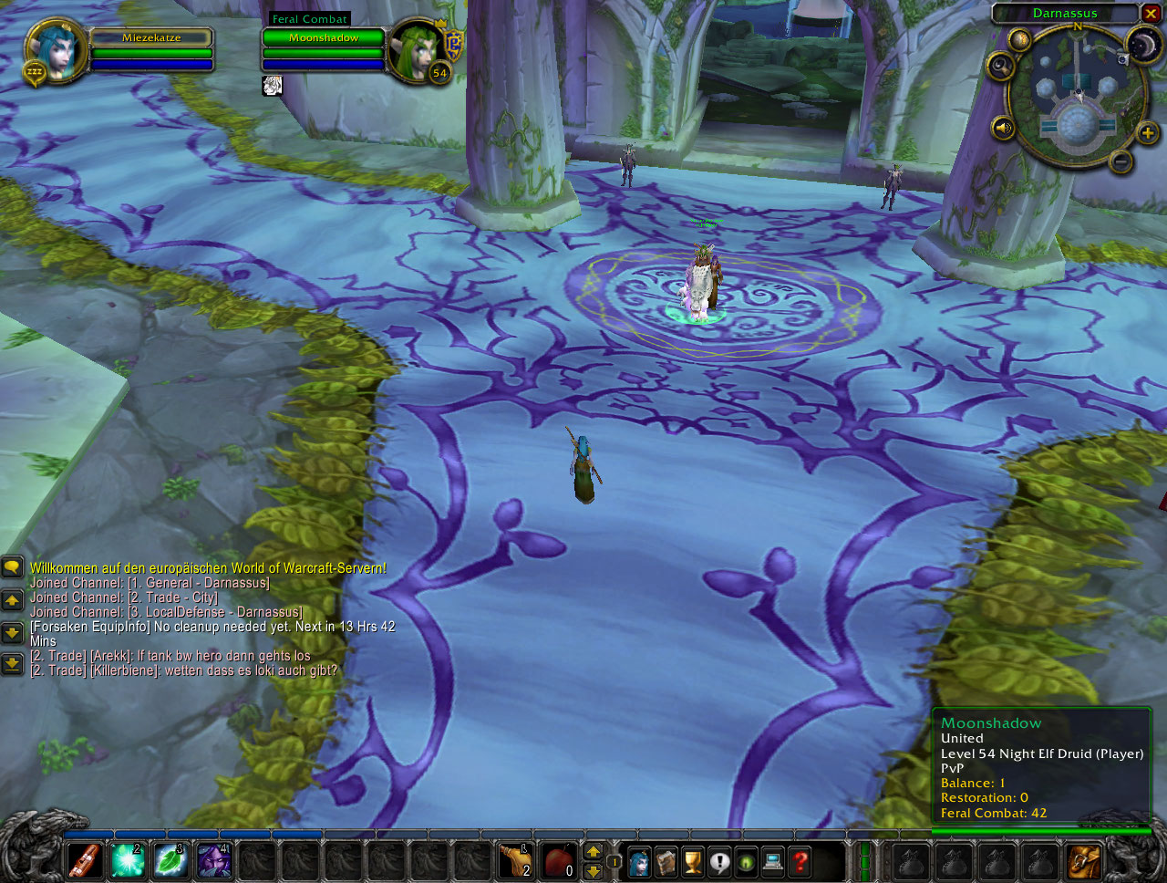 <p>EquipInfo 1.7b (Target Spec + Mouseover)</p>