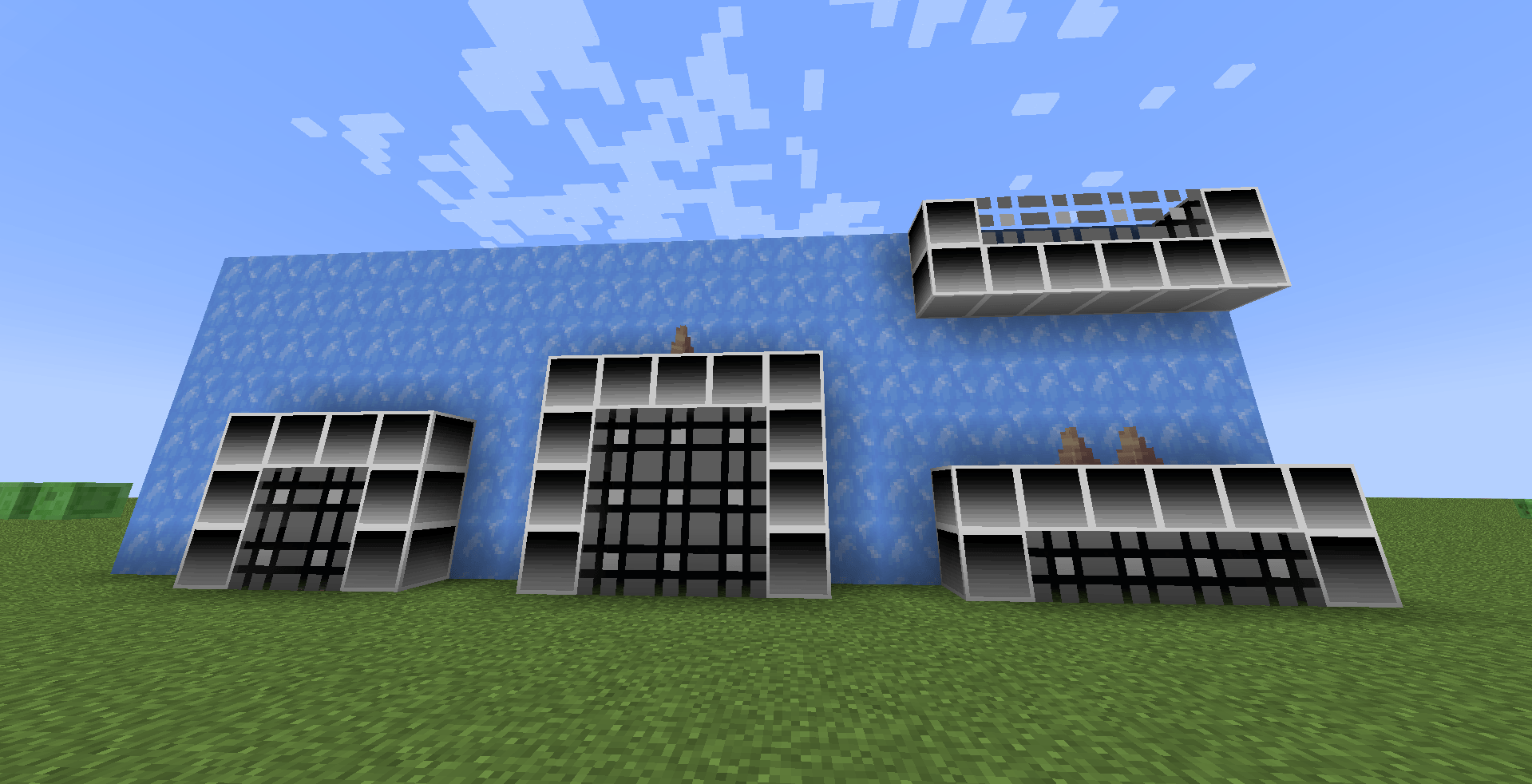 Thumbnail A few structures made out of the geometrical block and panel. Hey.. this looks familiar..