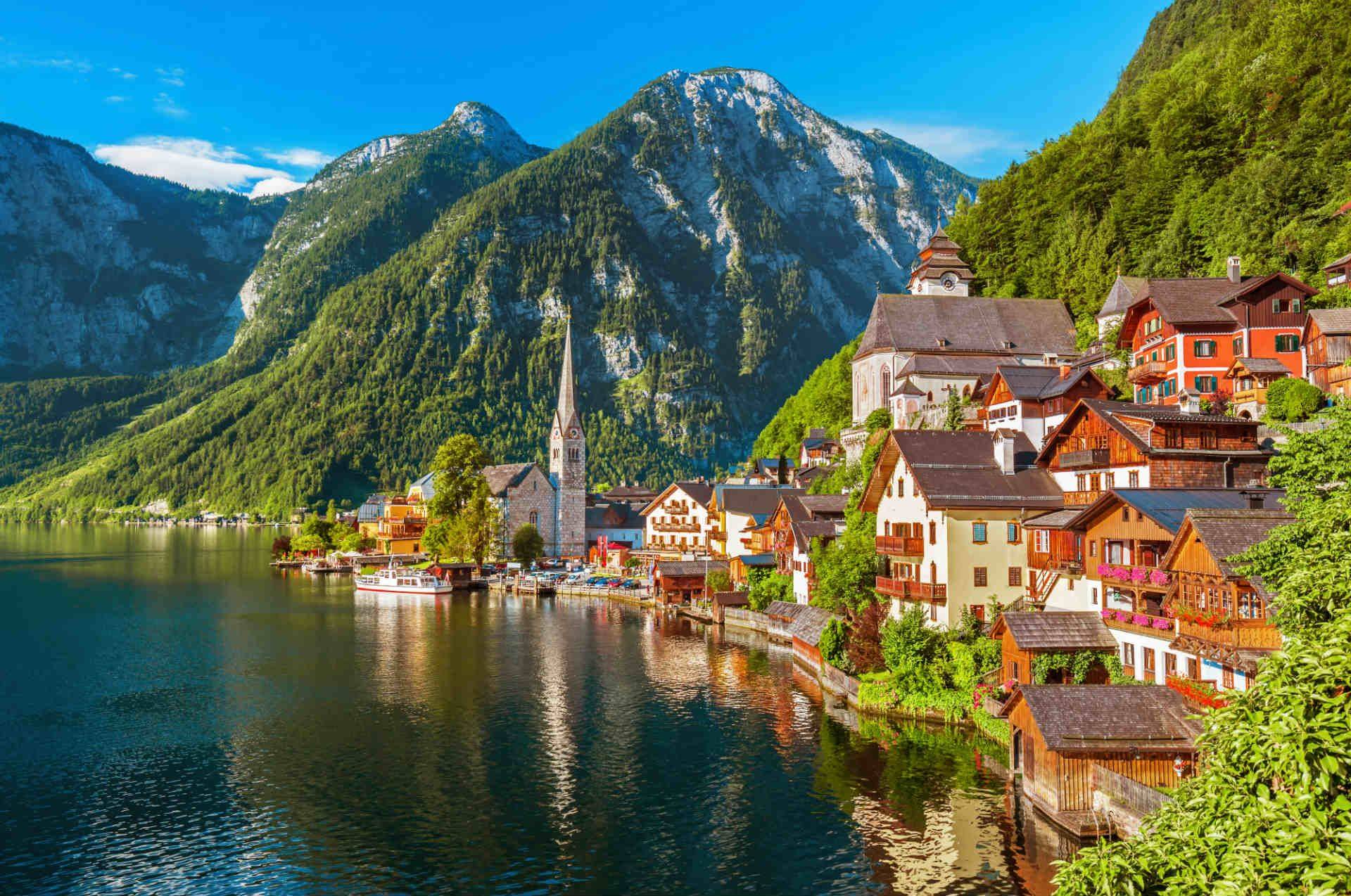 Thumbnail hallstatt-austria-shutterstock_776948347_1144ea16da.jpeg