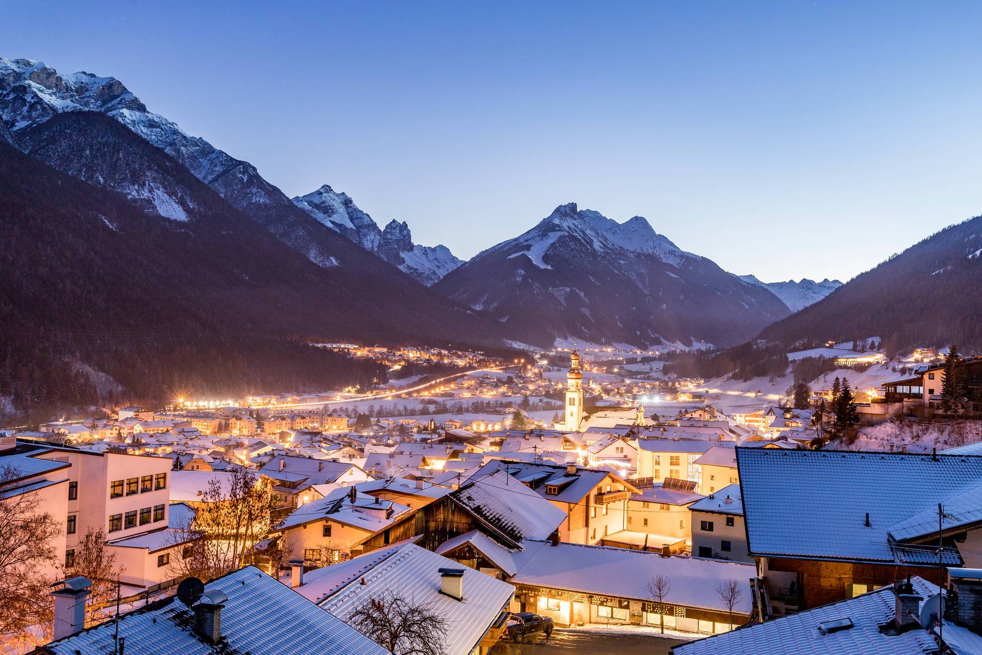 Thumbnail stubai-valley-austria-nnrv0obli2grv1w3.jpg