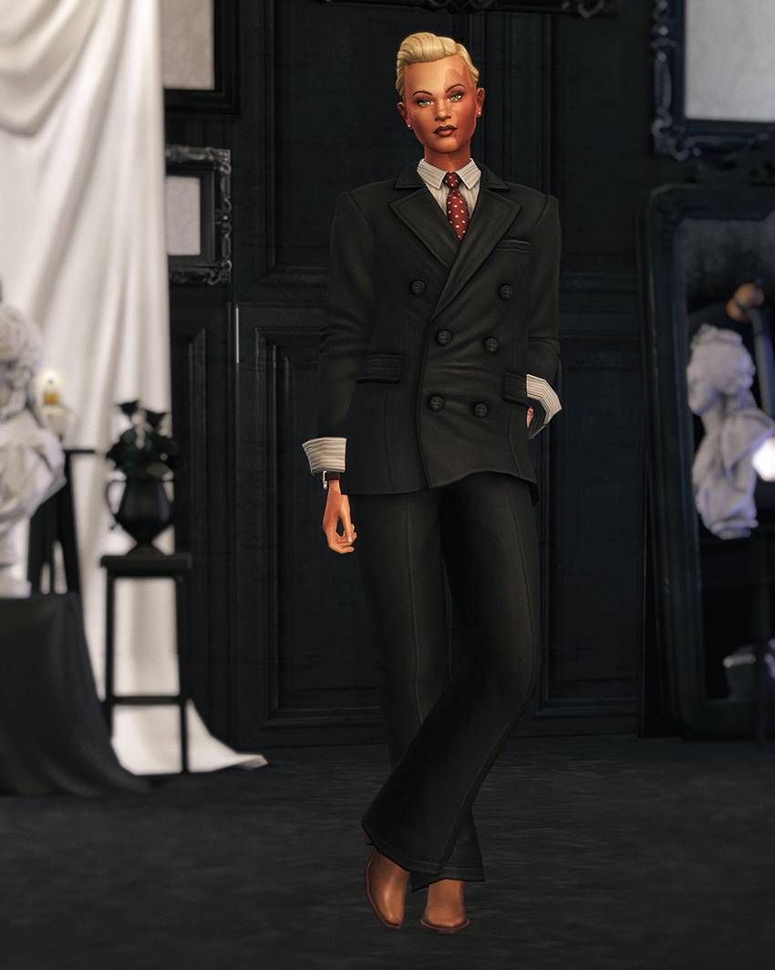 Everett Suit (3).jpg