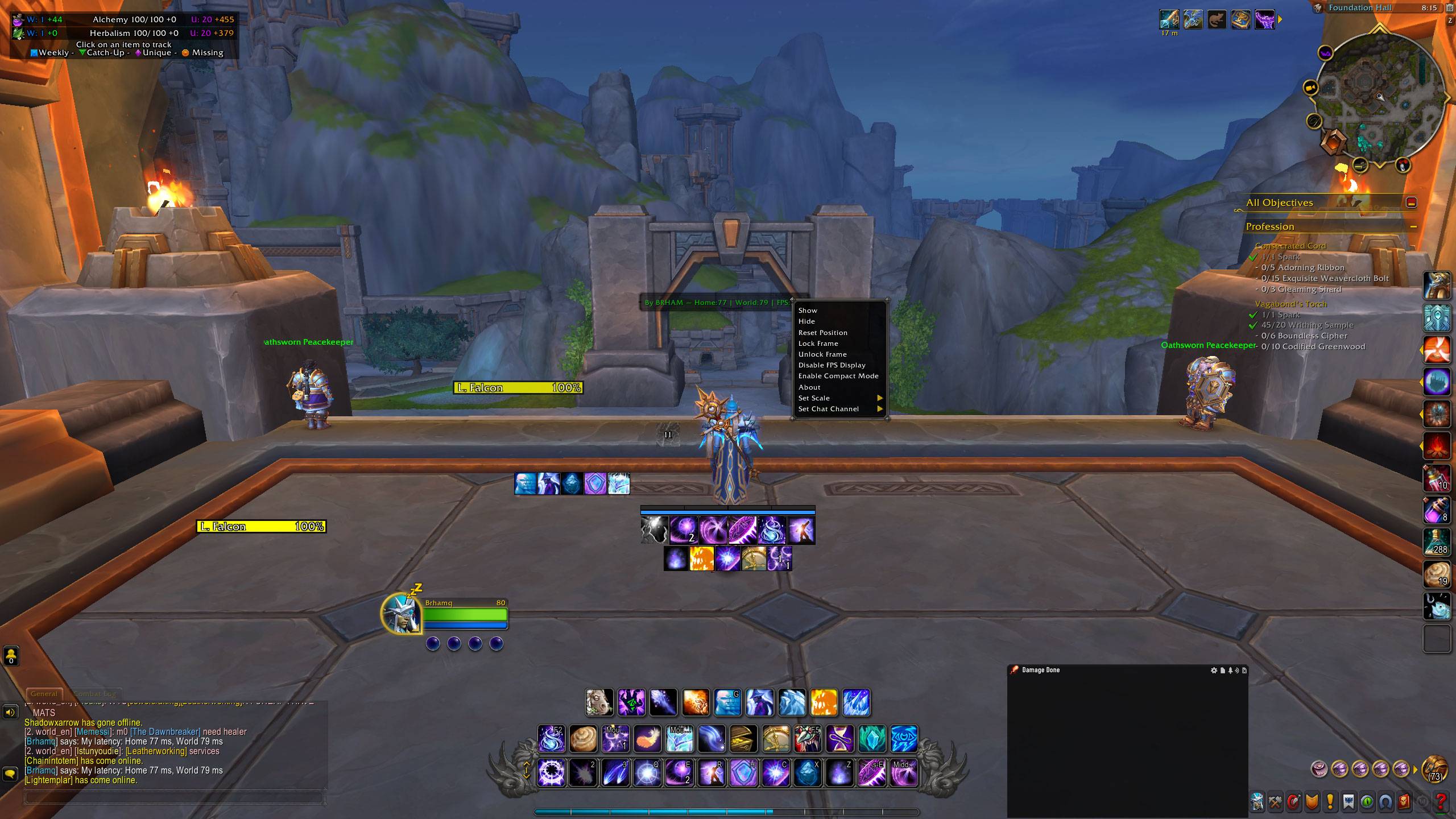 Right-click menu for quick access to settings like show/hide, lock/unlock, scale, and chat channel selection.