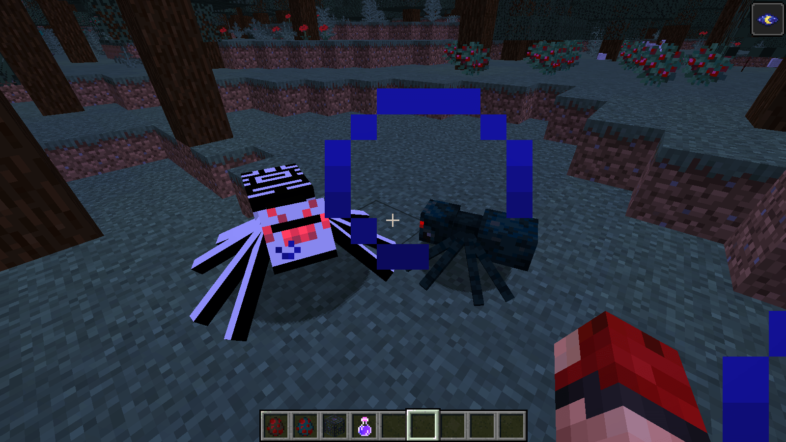 A Skeletorus next to a Cave Spider