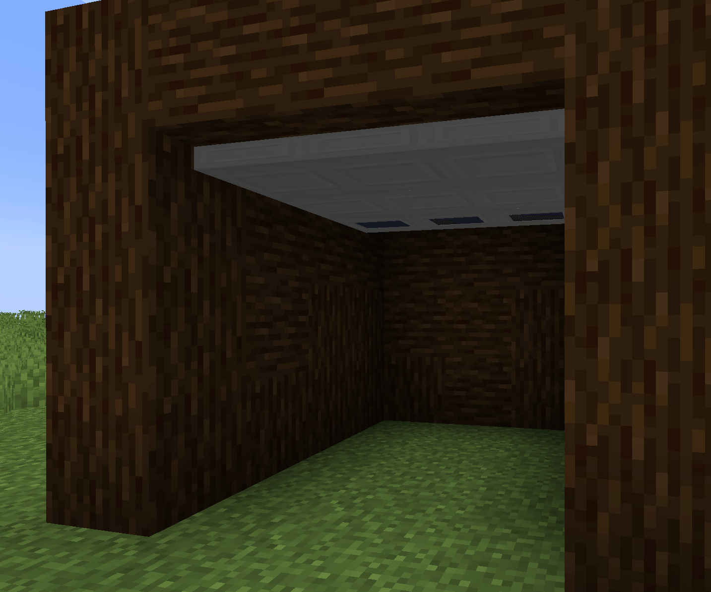minecraftgaragedooropened.png