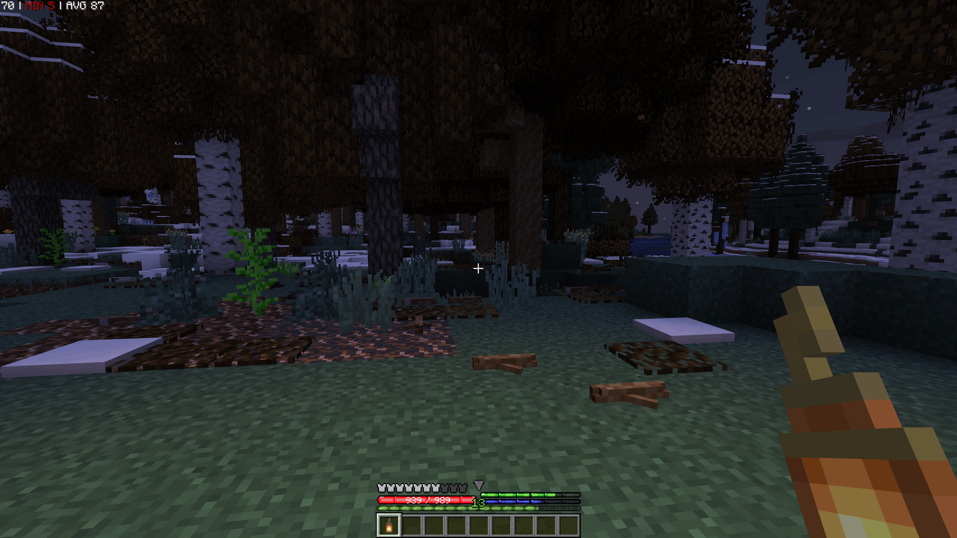 Holding a Bronze Lamp now casts dynamic lighting with Sodium/Embeddium Dynamic Lights installed.