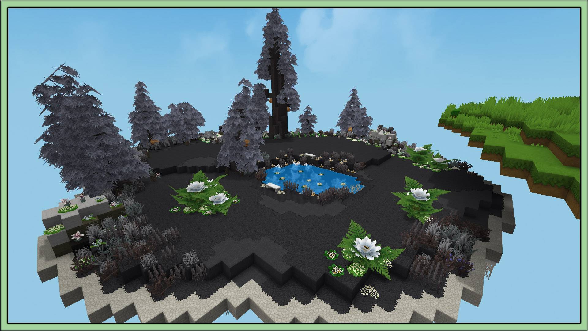 Thumbnail LostGarden_Grayscale.jpg