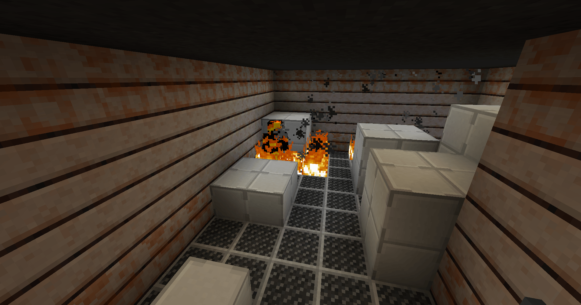 Thumbnail SCP-457 in its containment chamber.