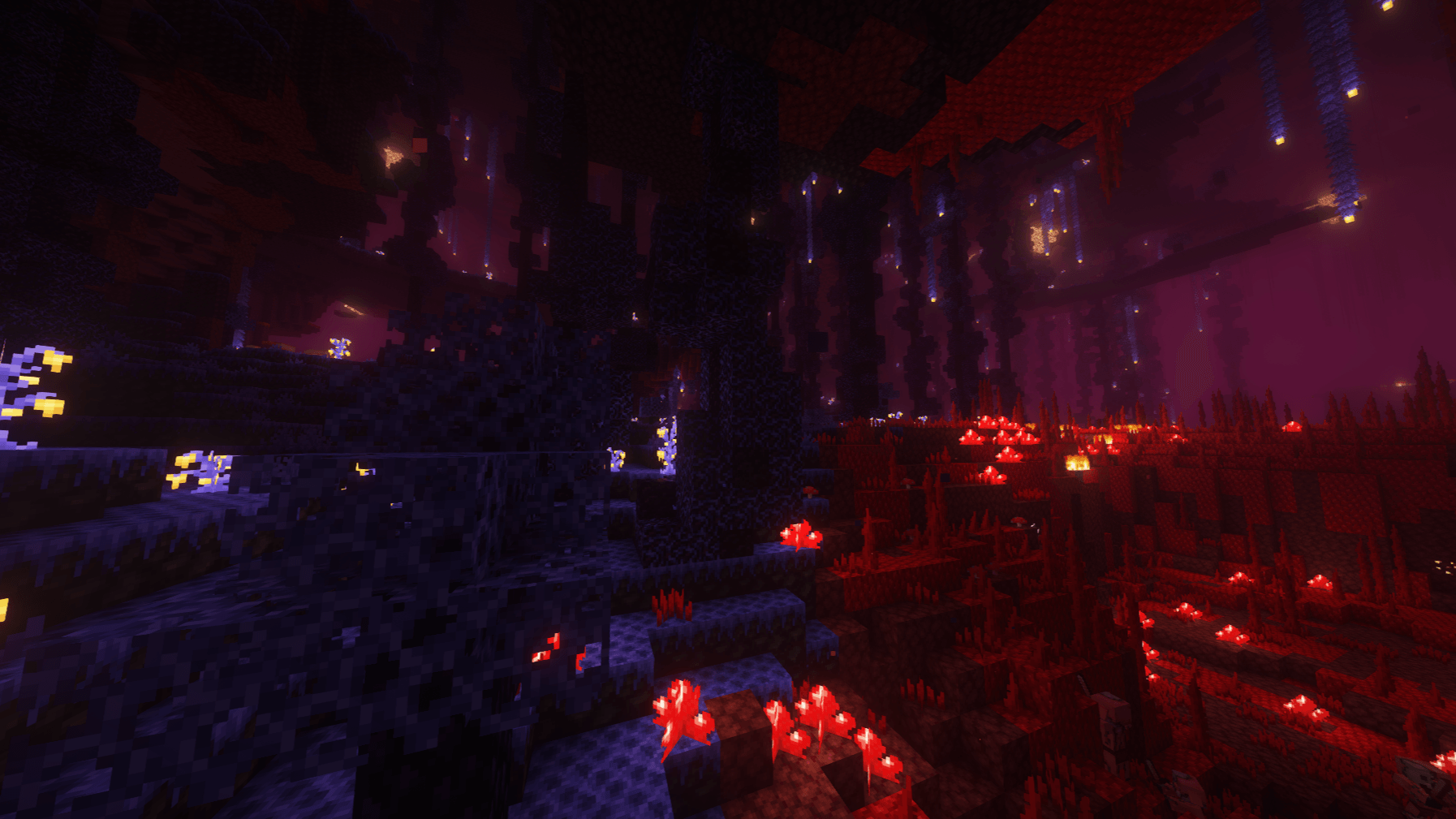 Thumbnail Two nether biomes intersecting with eachother.