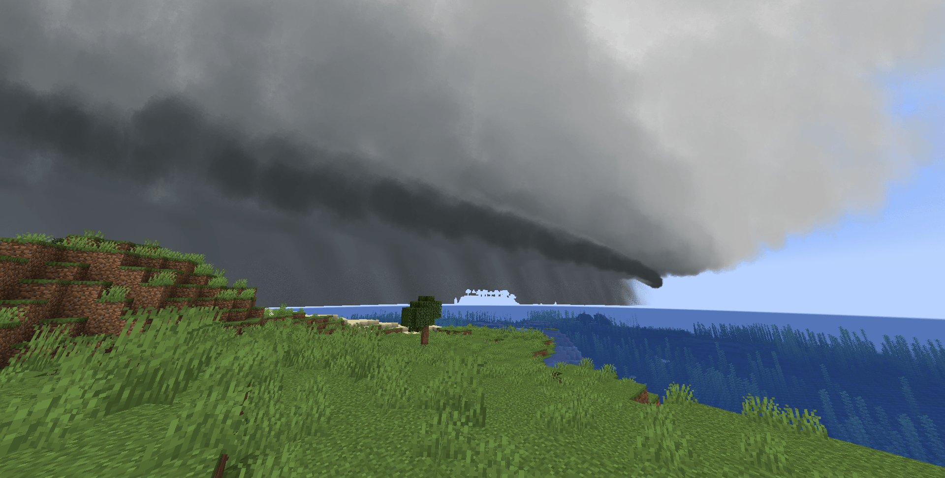 Thumbnail A severe derecho rolling over the minecraft world
