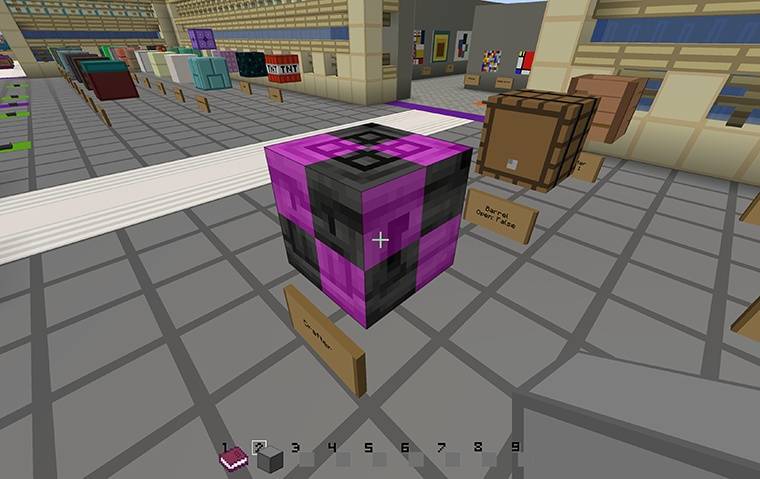 Crafting table texture is missing!