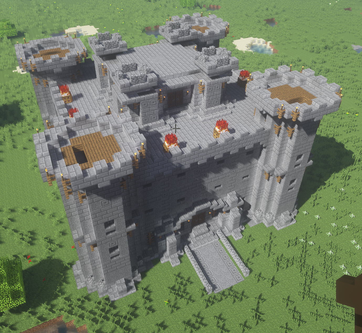 проработаный средневековый замок в майнкрафт карты #11