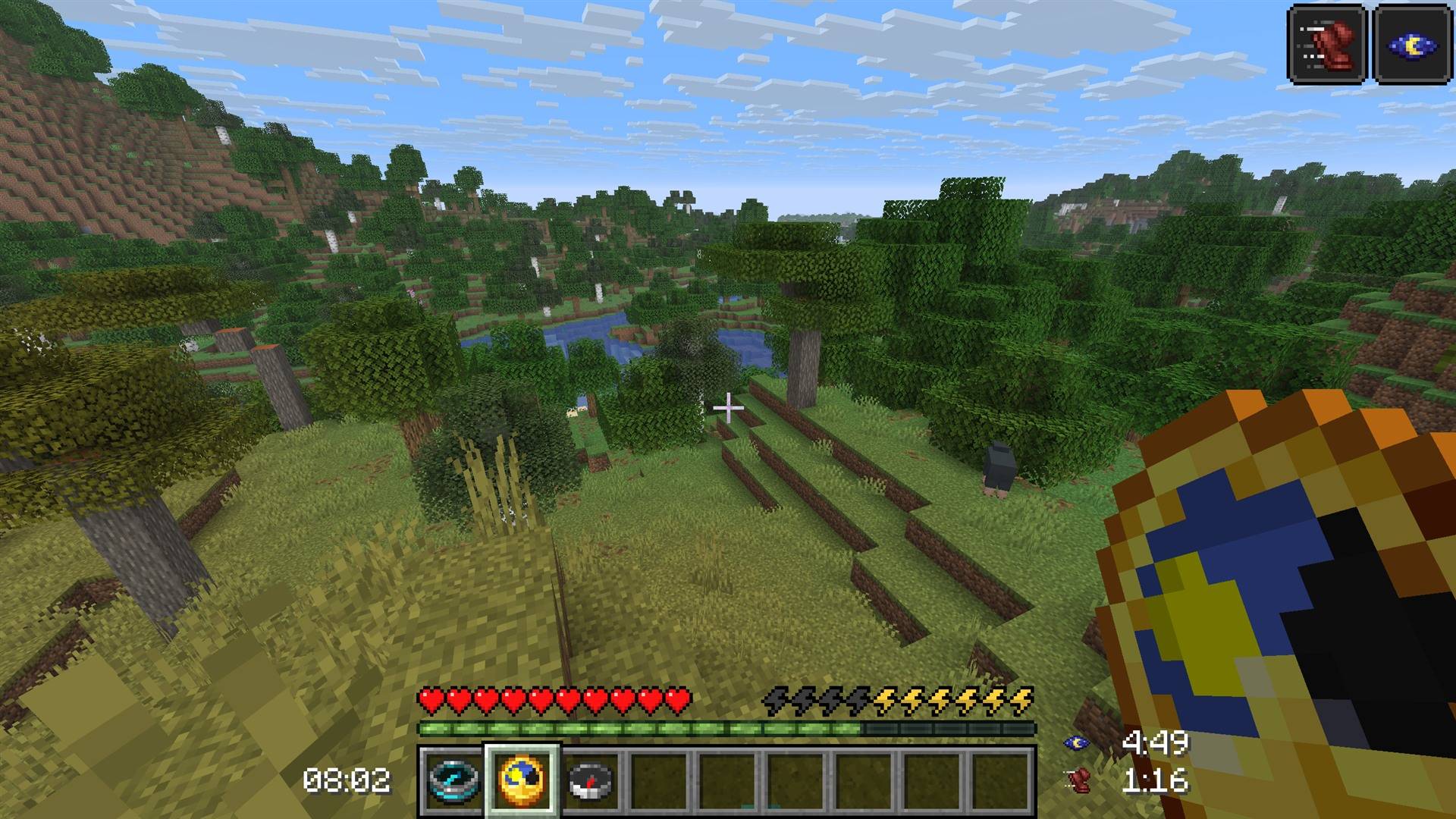Thumbnail Stamina in place of hunger, effect timers on the right, and the time while you hold a clock