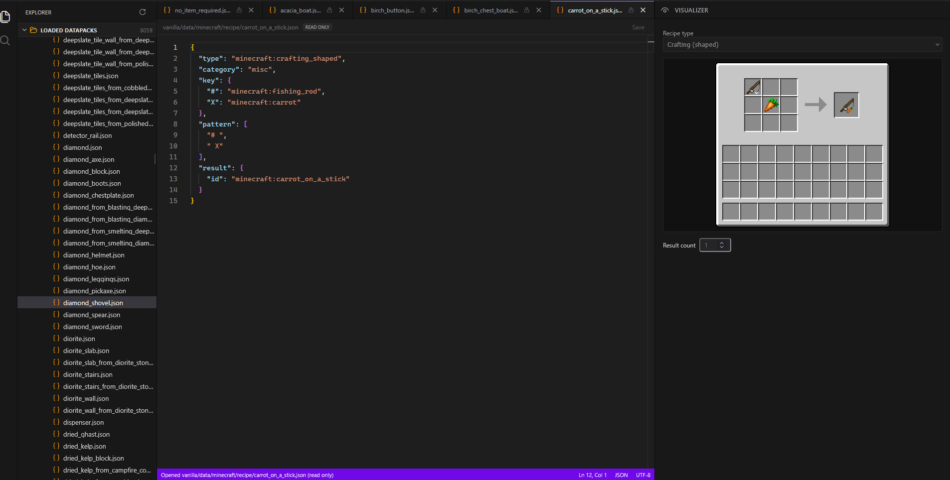 Thumbnail Shows in the editor a crafting recipe for a carrot on a stick