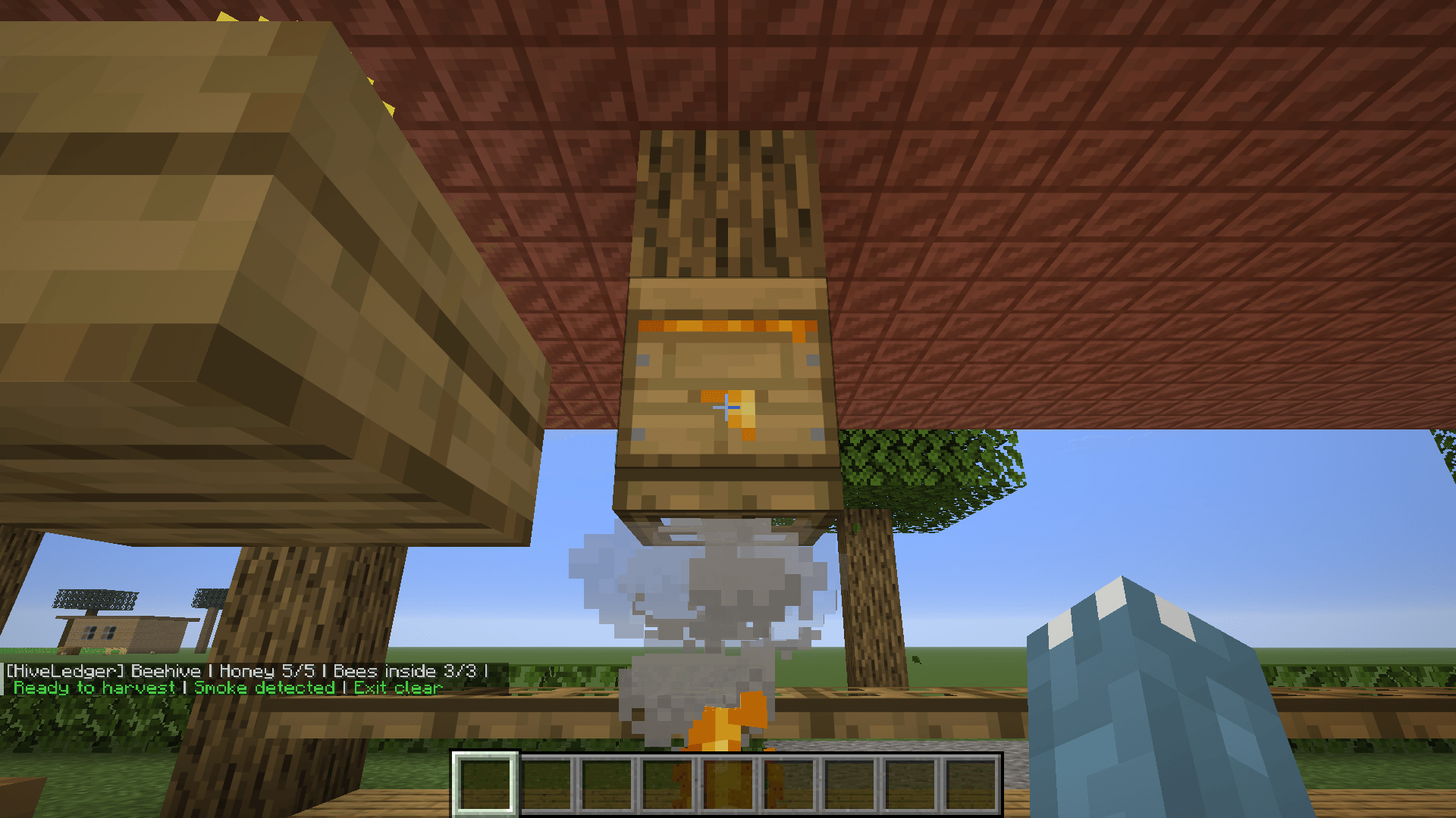 Thumbnail Real gameplay: 5/5 honey, 3/3 resident bees, lit campfire smoke and a clear exit. HiveLedger reports the hive as ready.