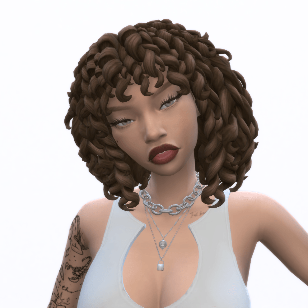 kamilla blanco headshot.png
