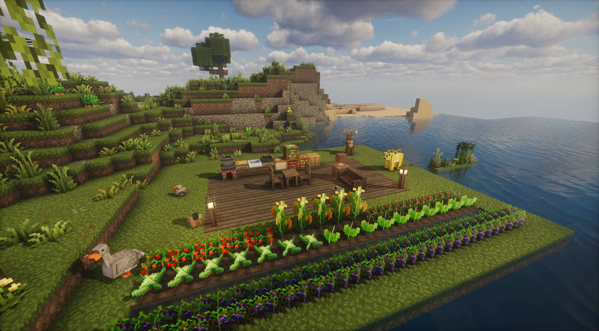 Thumbnail Crops, an outdoor kitchen and animals by the sea (Photon shaders).
