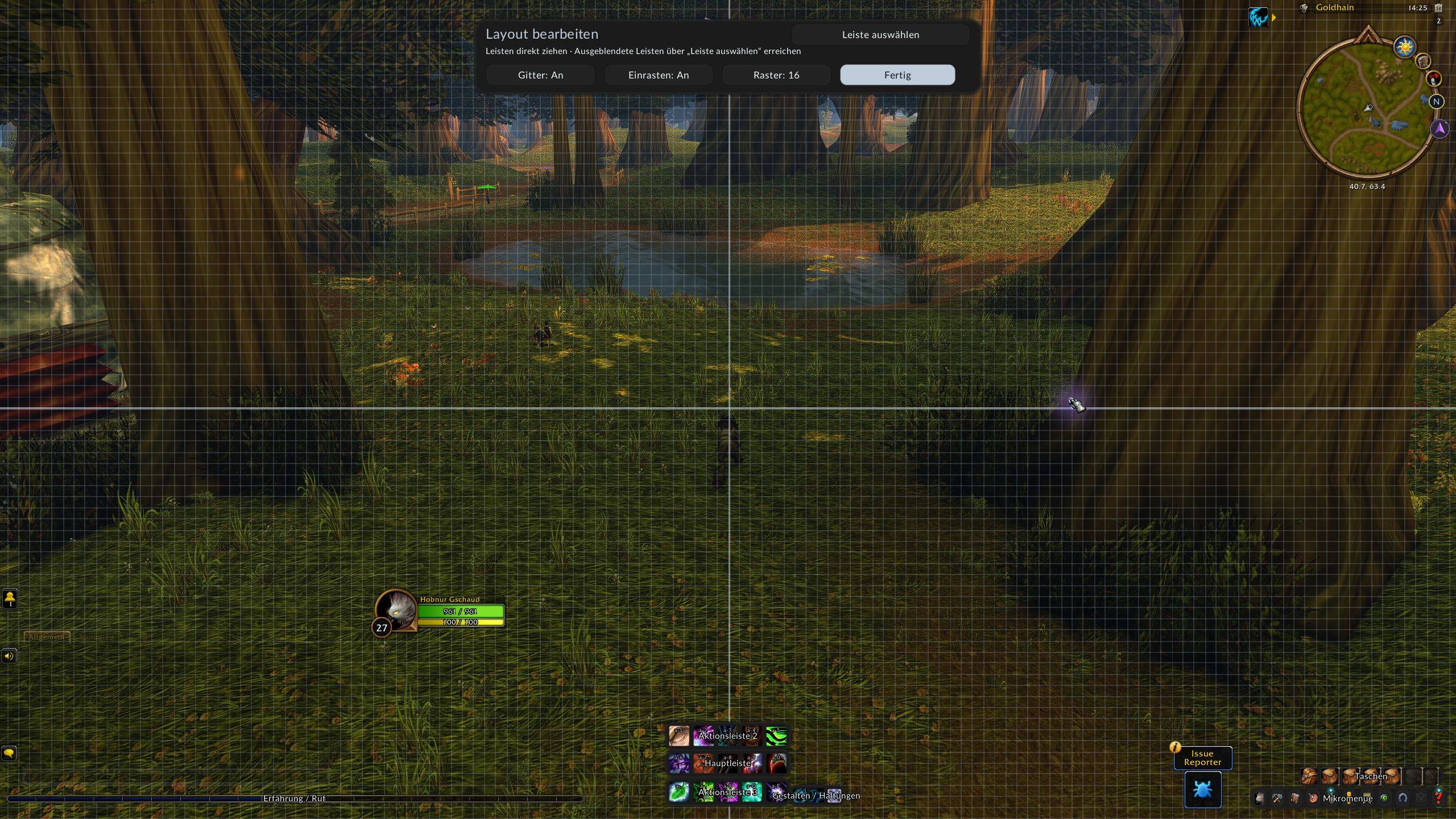 Thumbnail Earlier menu artwork illustrating preserved features. See the current 1.3.28 live HUD image and new project logo for the updated Warcraft Touch appearance.