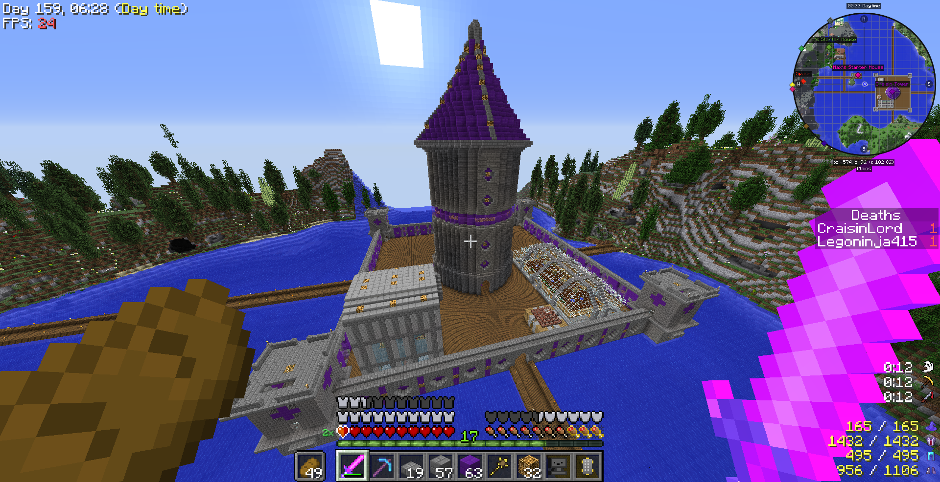Just a random picture of a castle I build in this Modpack!