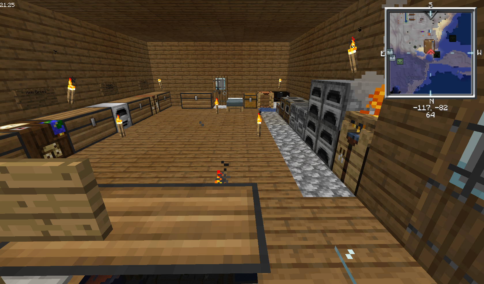Screenshot showing Glass Pressure Plate, Iron Furnace, Materialisation Tool Station.