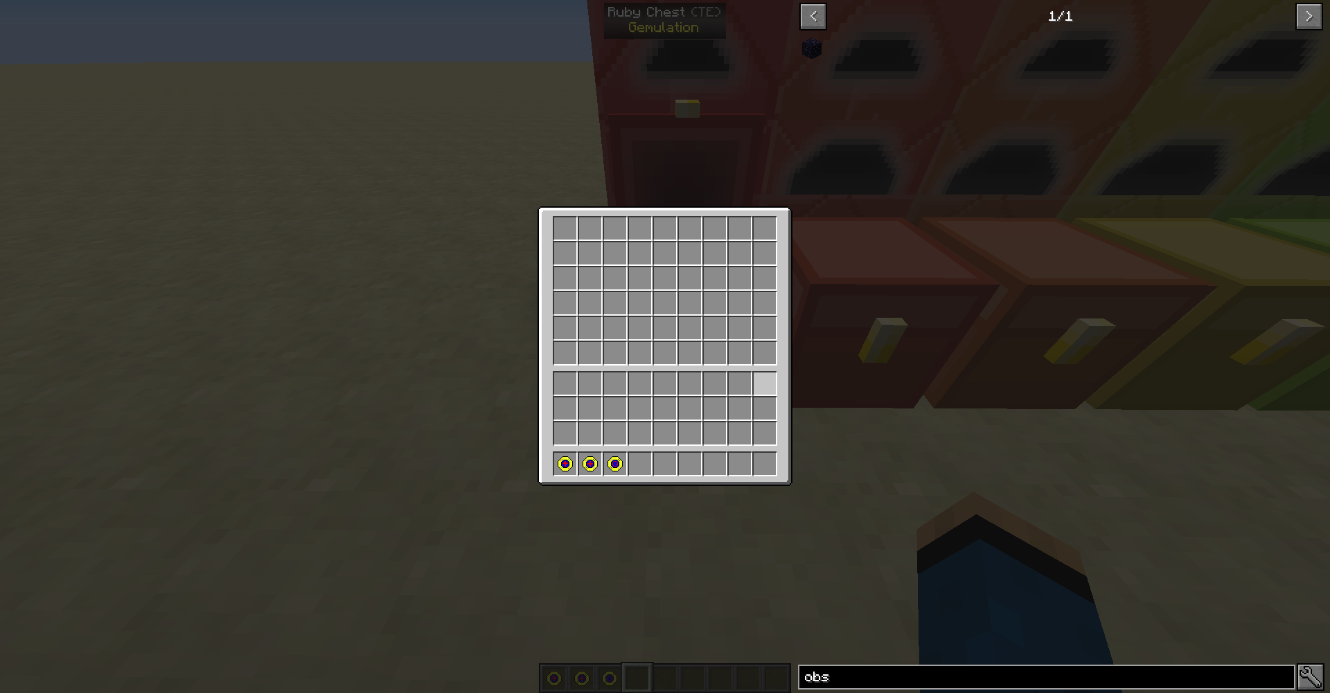 The GUI for the gem chests (standard tier).
Look at all that room! *whistles*