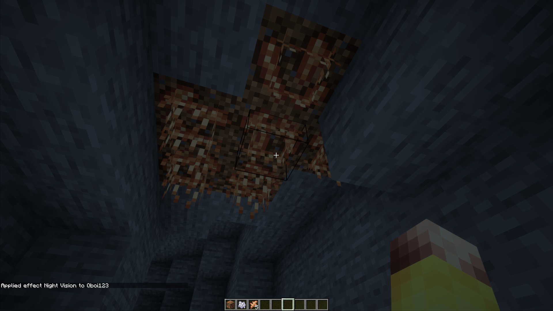 Ginger roots spawning in dirt in caves.