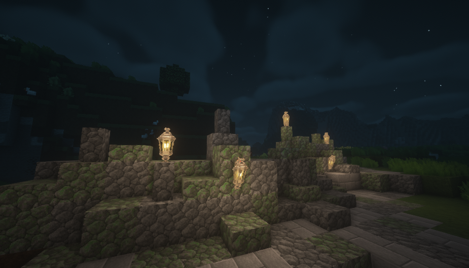 cobblestone / mossy cobblestone / torch 