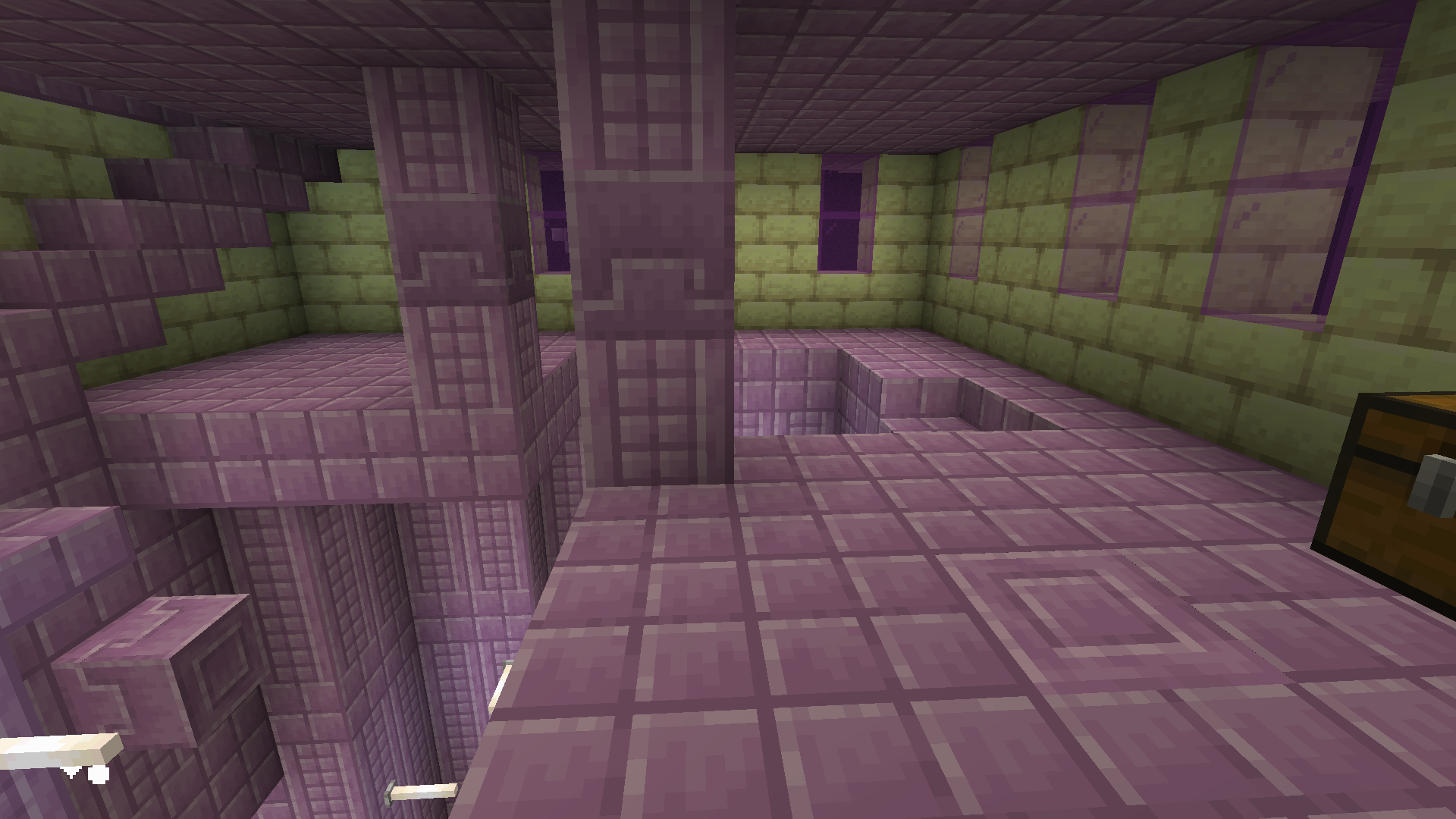 Shulker boxes used as pillar and floor decoration