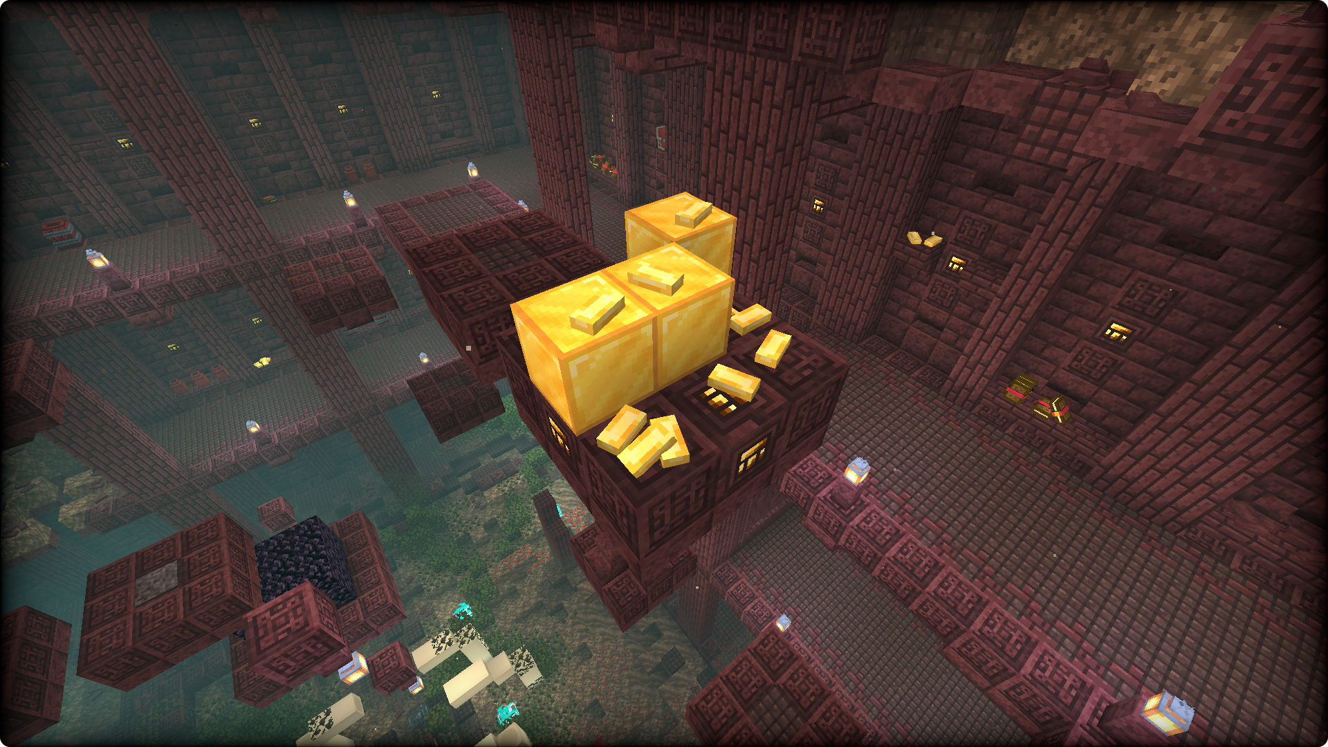 A pile of gold that drops gold ingot when broken.