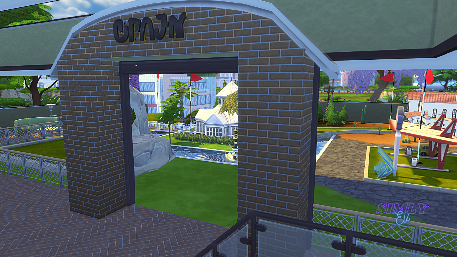 Golf Course Entrance