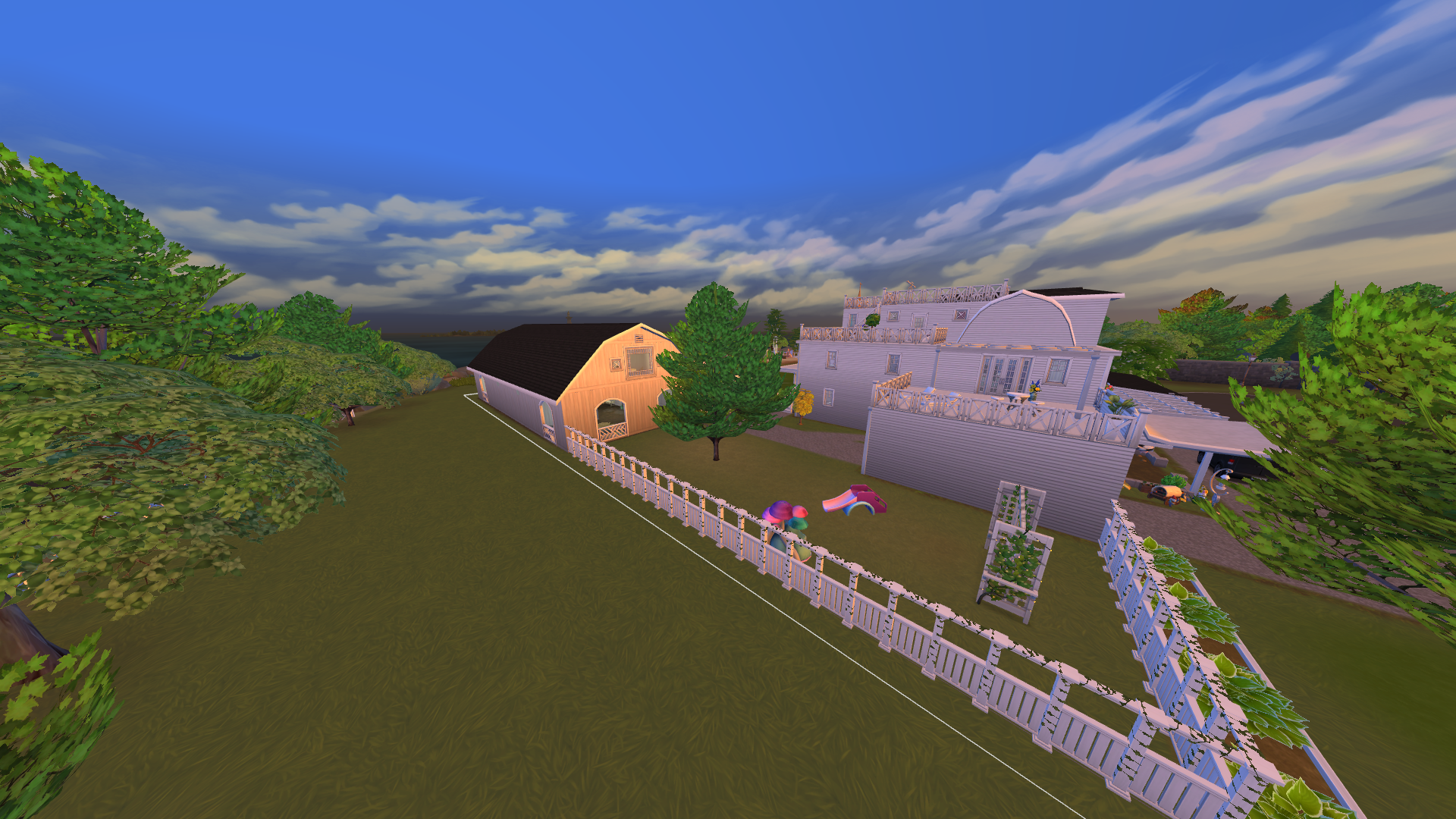 Thumbnail Side of the home