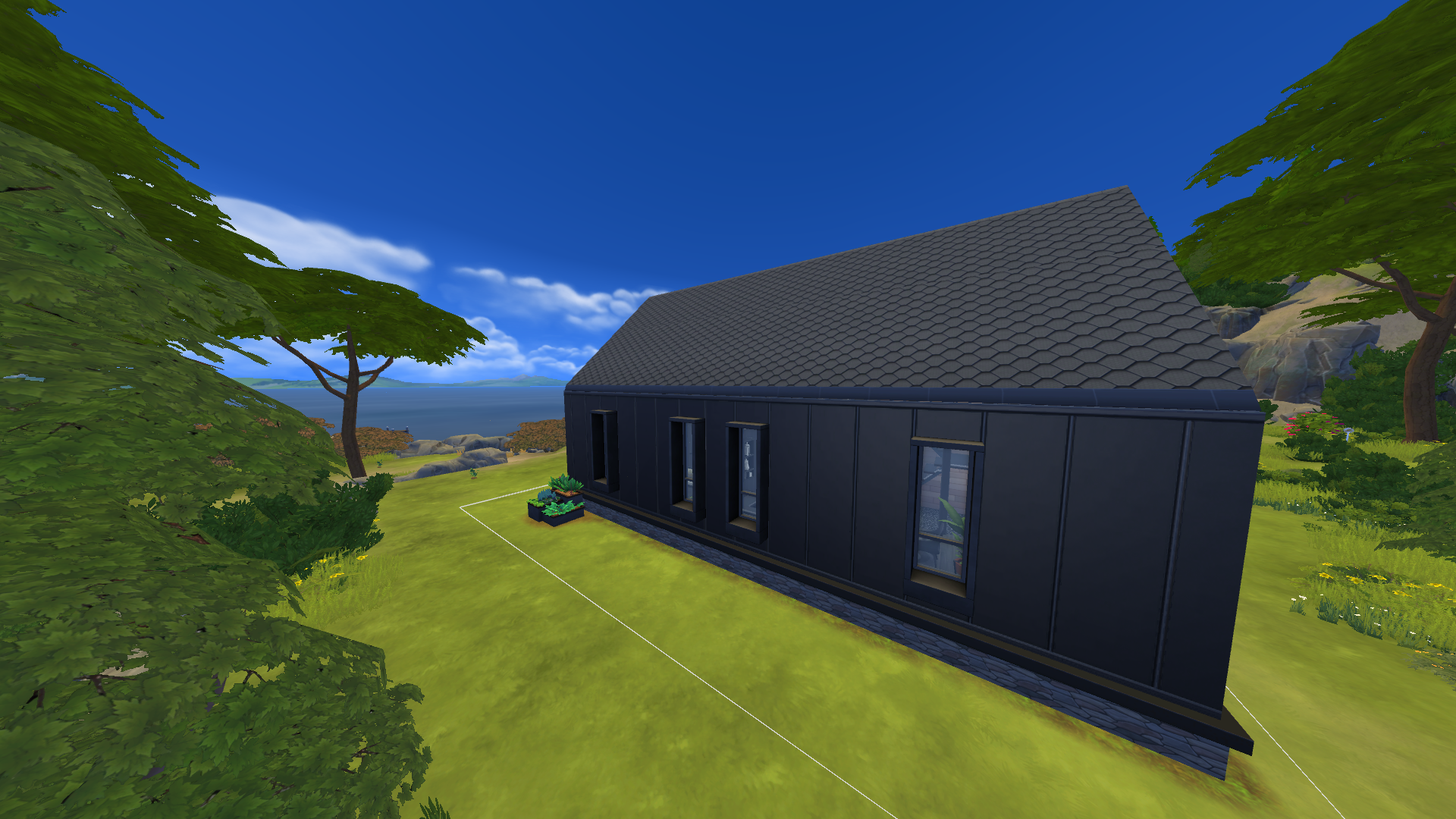 Thumbnail Side of the home