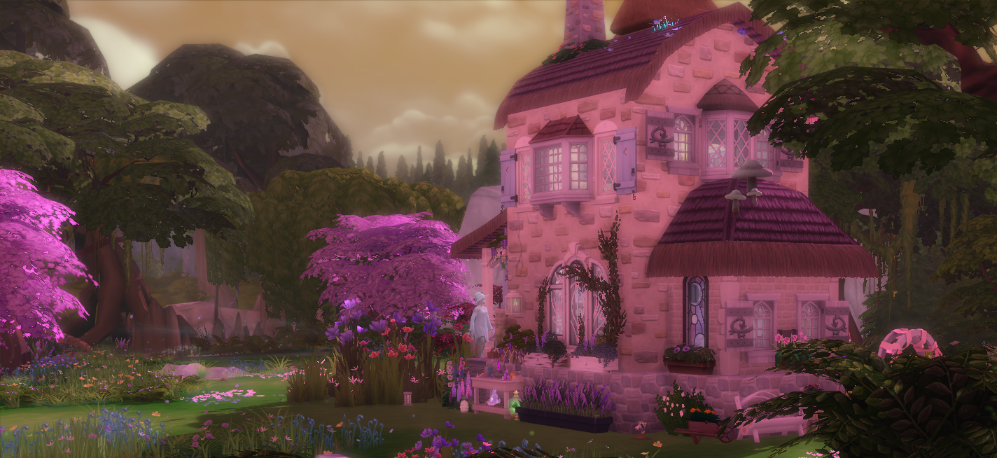 Nestled between the trees of the glade ...