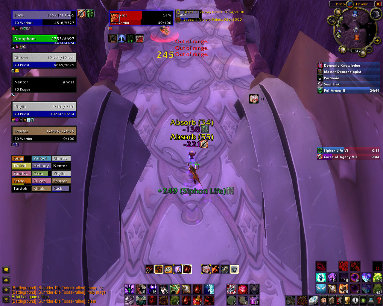<ul><li>The Death Wish buff of the enemy warrior is highlighted, as it makes him immune to fear, which is important for this player (a warlock)
</li></ul>