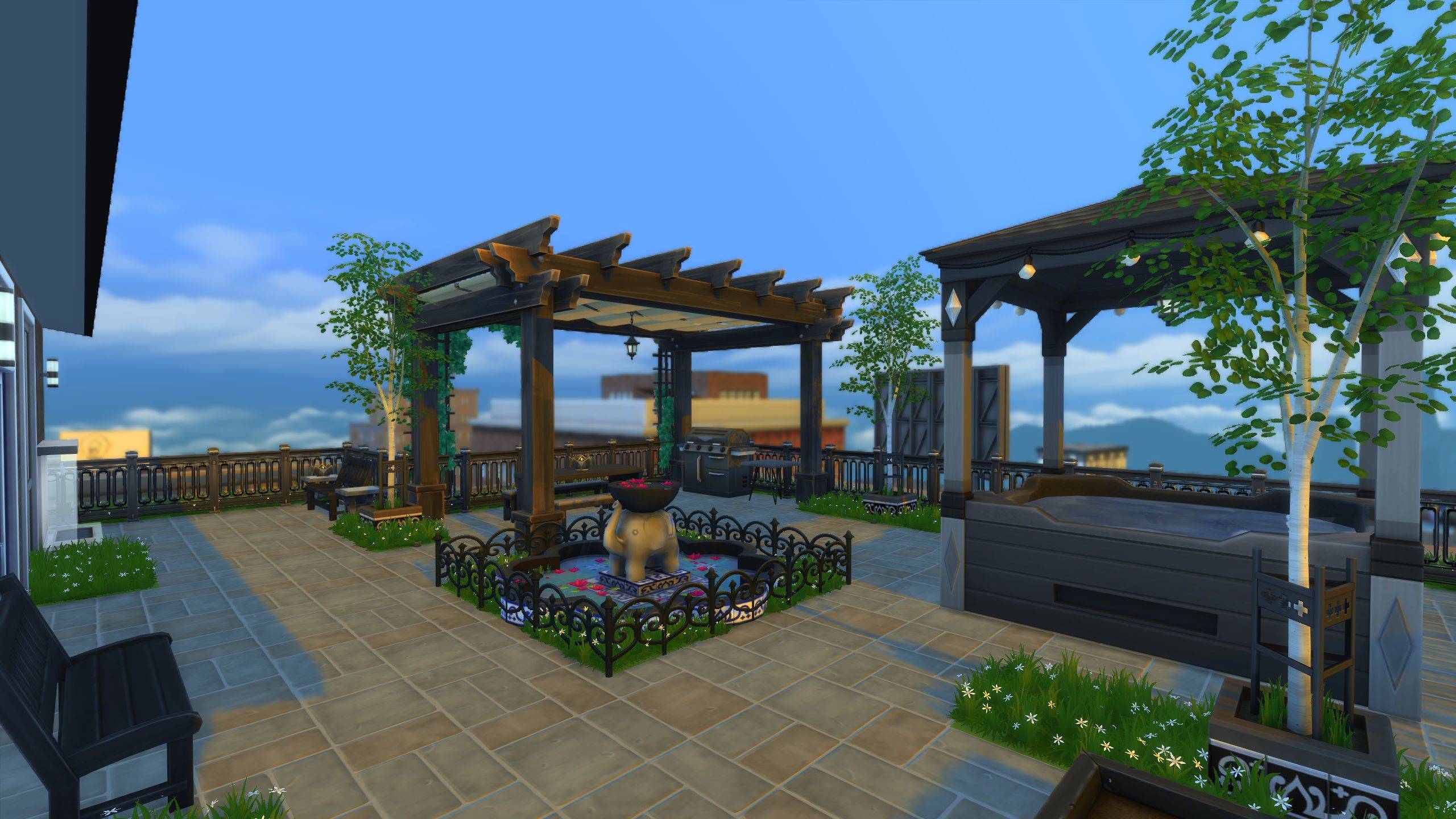 Thumbnail Main Balcony A.jpg