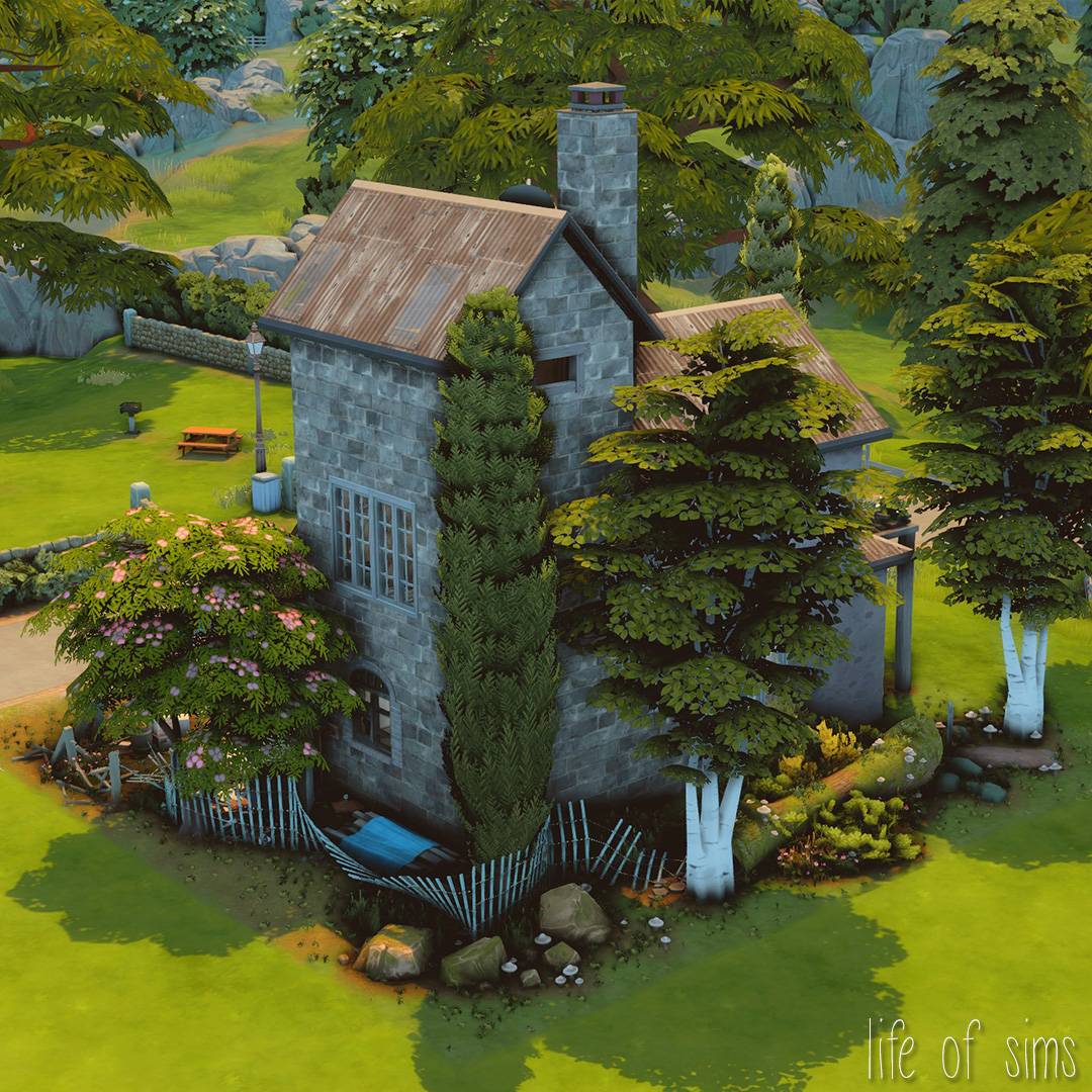 Thumbnail sims-4-abandoned-house-03.jpg