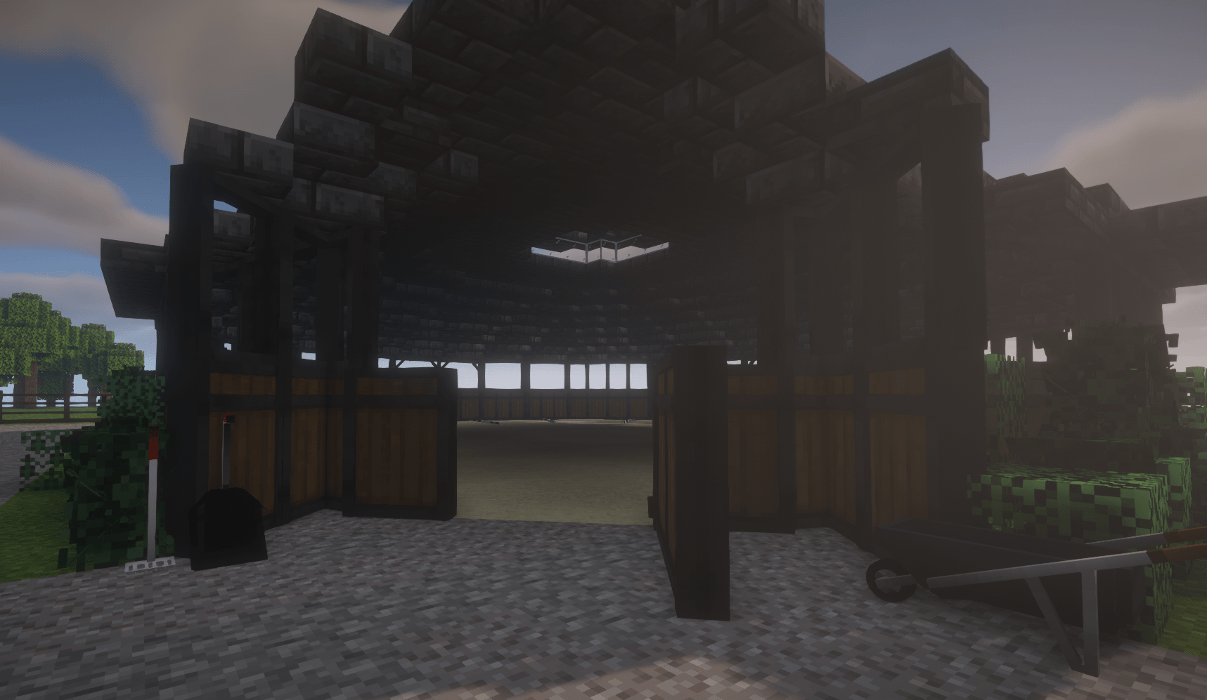 Thumbnail Indoor round pen!