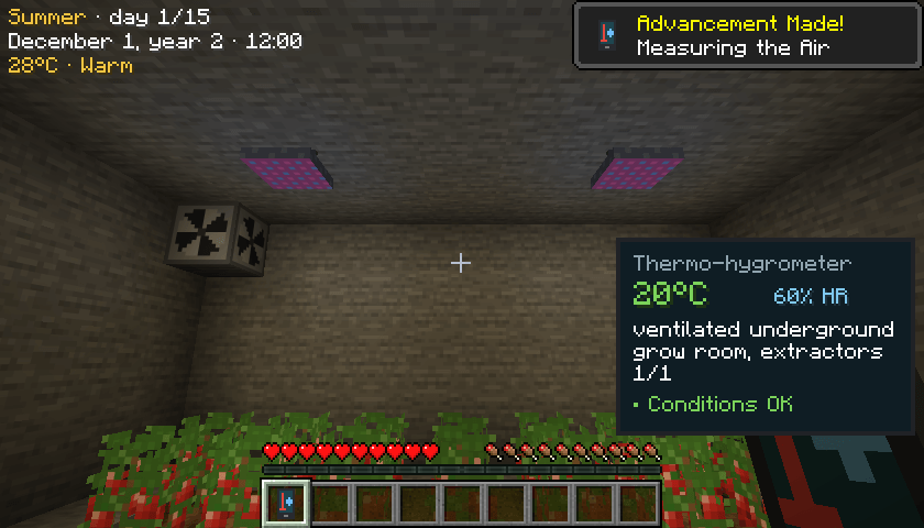 Grow room with lights and a working extractor