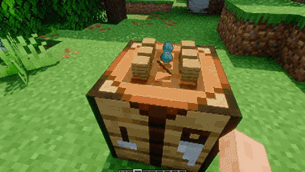 Rotates in real‑time to follow the player.