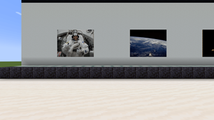 03-astronaut-earth.png