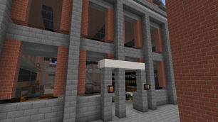 Main entrance / Главный вход