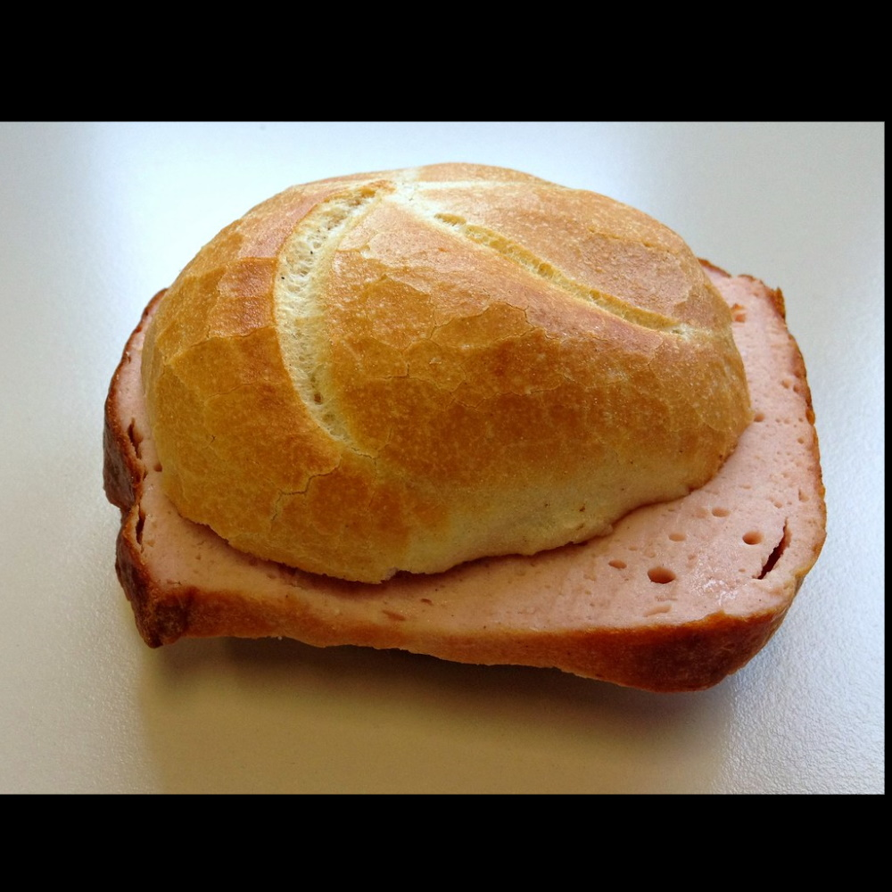 Fleischkäseweck (FKW)