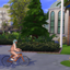 Loading screen  adult girl bike / Fond d’écran