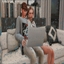 Together on a Laptop By UTOPYA_cc Spanish Translation