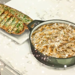 Fettucine Alfredo with Cheesy Garlic Bread Custom Recipe