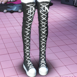 Over knee high sneakers logo