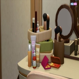 Makeup Organizer Clutter — MiliNiki / Translated to Spanish by dokimtz project image