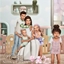 Private Nanny & Community Nanny | Career by babybeesims /  Spanish translation by GatamolLunastra logo
