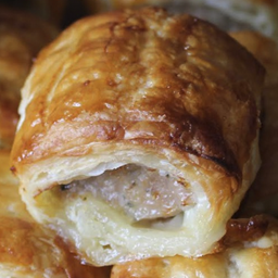 Sausage Roll logo