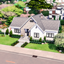 Small Family Home 🏡 logo