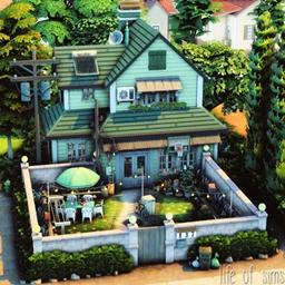 Green Clover Family House